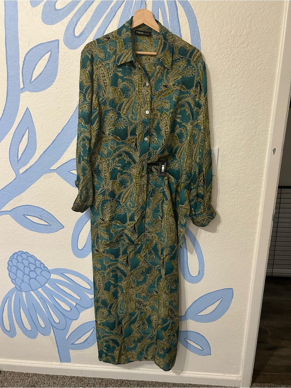 VTG Valerie by Valerie Stevens 100% Silk 2 Piece Skirt Set Green Paisley